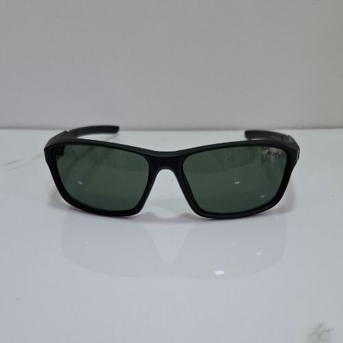 Melhores Óticas em Natal RN: óculos solares esportivos (1)